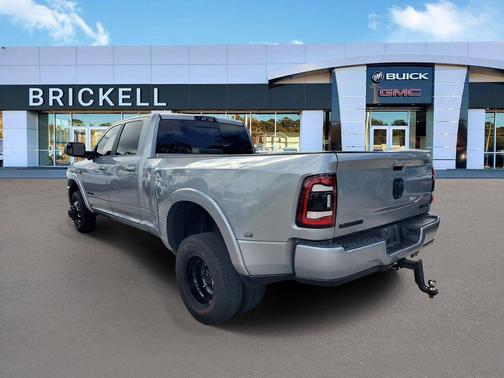 Billet Silver Metallic Clearcoat 2020 RAM 3500 Laramie Crew Cab 4x4 8' Box