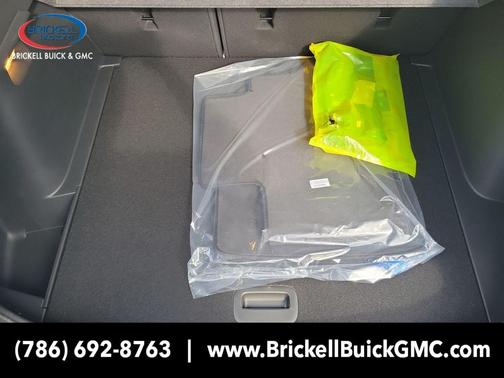 Summit White 2026 Buick Envista Sport Touring FWD