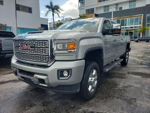 2018 GMC Sierra 2500 Denali