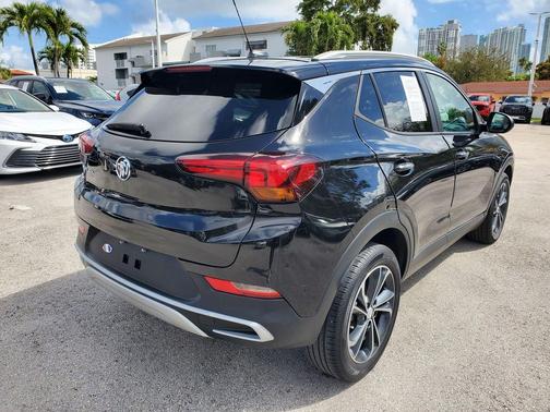 2022 Buick Encore GX Select