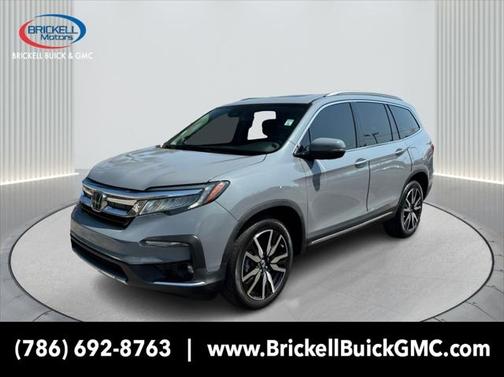 2022 Honda Pilot Touring 8-Passenger