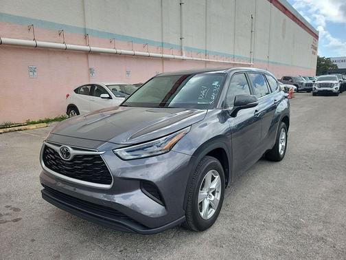 2023 Toyota Highlander L