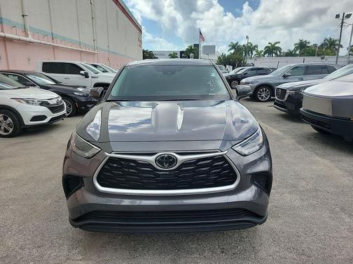 2023 Toyota Highlander L