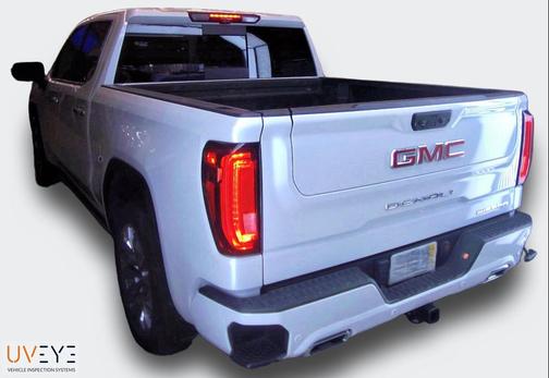 White Frost Tricoat 2023 GMC Sierra 1500 Denali