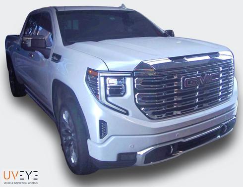 White Frost Tricoat 2023 GMC Sierra 1500 Denali