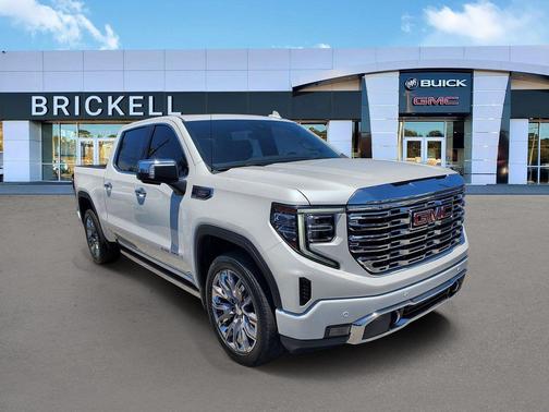 White Frost Tricoat 2023 GMC Sierra 1500 Denali
