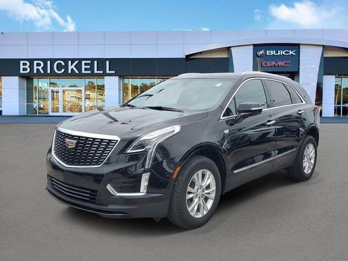 Stellar Black Metallic 2023 Cadillac XT5 Luxury