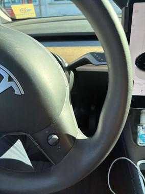 2025 Tesla Model Y Long Range Dual Motor All-Wheel Drive