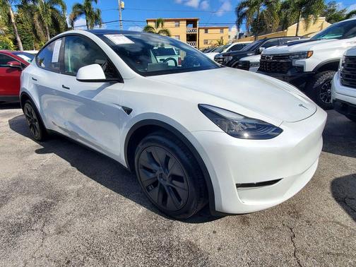 2025 Tesla Model Y Long Range Dual Motor All-Wheel Drive