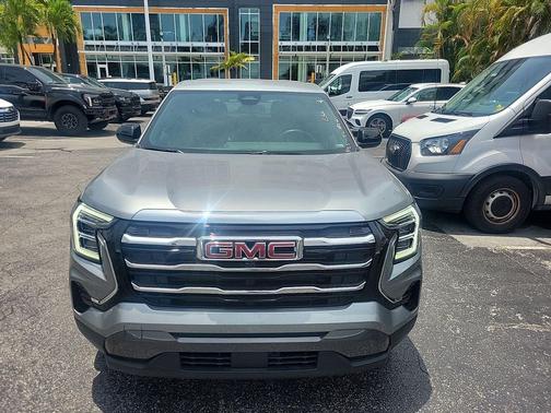 Sterling Metallic 2026 GMC Terrain FWD Elevation