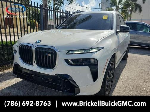 2025 BMW X7 M60i