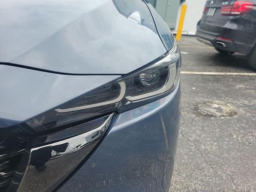 2022 Mazda CX-5 Carbon Edition