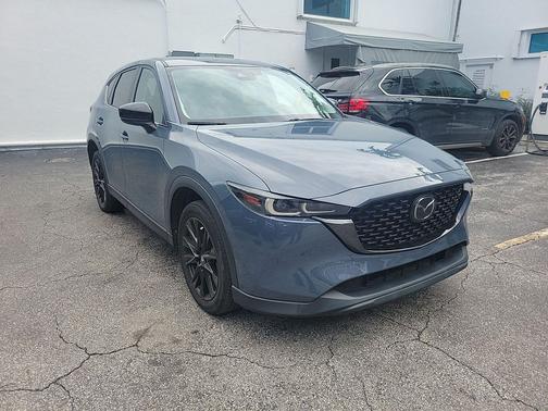 2022 Mazda CX-5 Carbon Edition