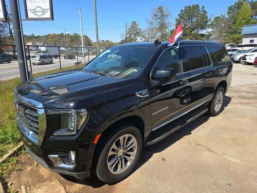 2023 GMC Yukon XL SLT