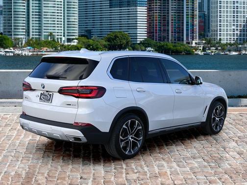 2023 BMW X5 sDrive40i
