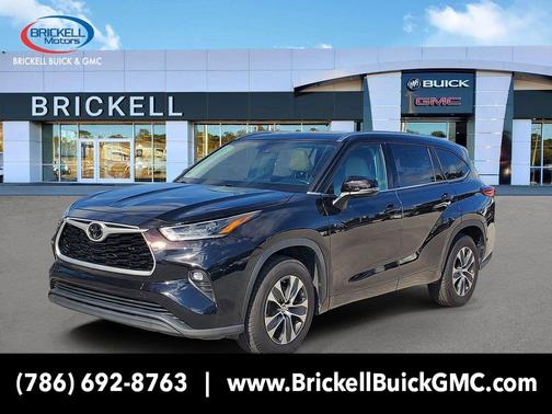 2021 Toyota Highlander XLE