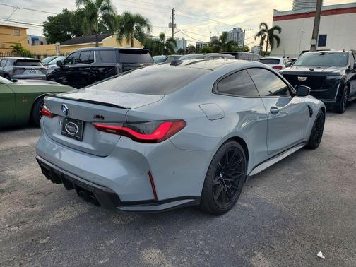 Brooklyn Grey Metallic 2024 BMW M4 Competition xDrive