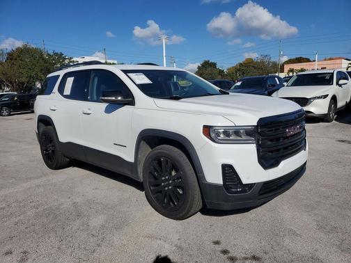 2022 GMC Acadia FWD SLE