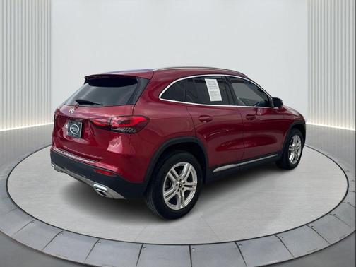 2022 Mercedes-Benz GLA 250 Base