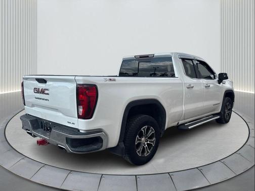 2020 GMC Sierra 1500 SLE