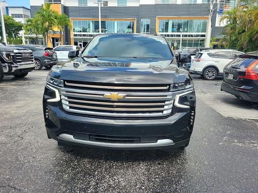 Black 2023 Chevrolet Suburban 2WD High Country