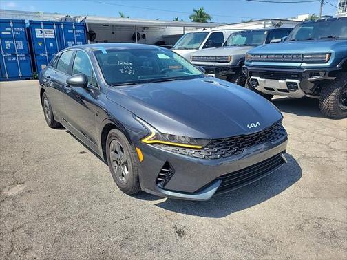 2022 Kia K5 LXS