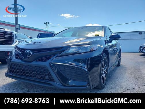 2023 Toyota Camry SE