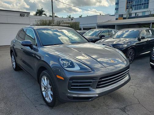 2022 Porsche Cayenne Cayenne
