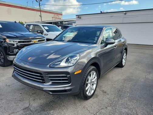 2022 Porsche Cayenne Cayenne