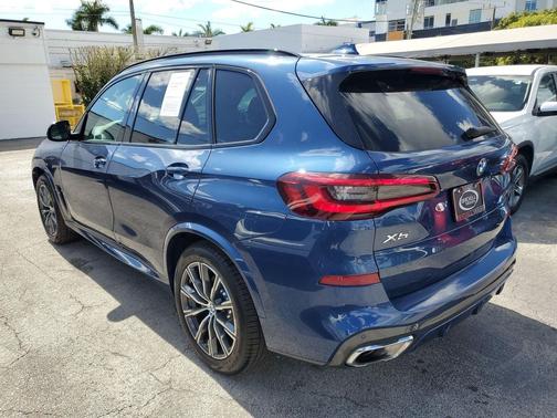 2023 BMW X5 xDrive40i