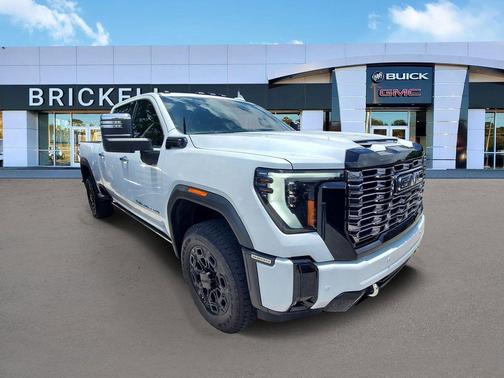 Glacier White Tricoat 2026 GMC Sierra 3500 Denali
