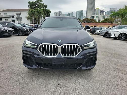 2022 BMW X6 xDrive40i