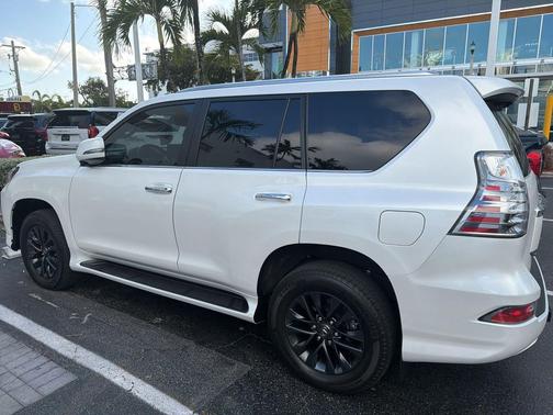 2023 Lexus GX 460 Premium