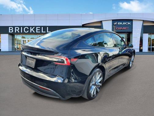 2025 Tesla Model 3 Long Range