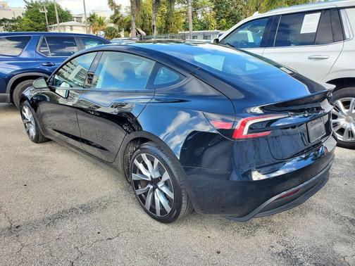 2025 Tesla Model 3 Long Range