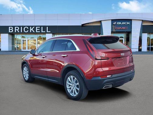 2023 Cadillac XT4 Luxury