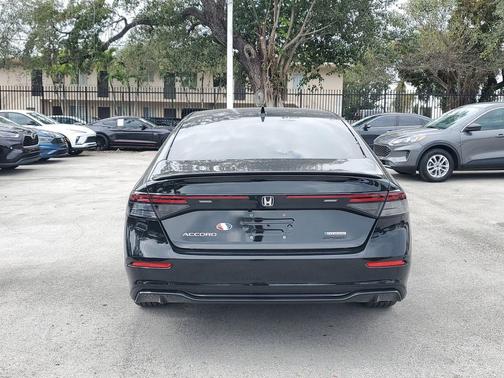 2025 Honda Accord Hybrid Sport-L