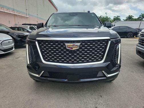 2025 Cadillac Escalade Premium Luxury