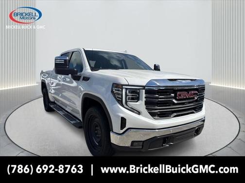 2025 GMC Sierra 1500 SLT