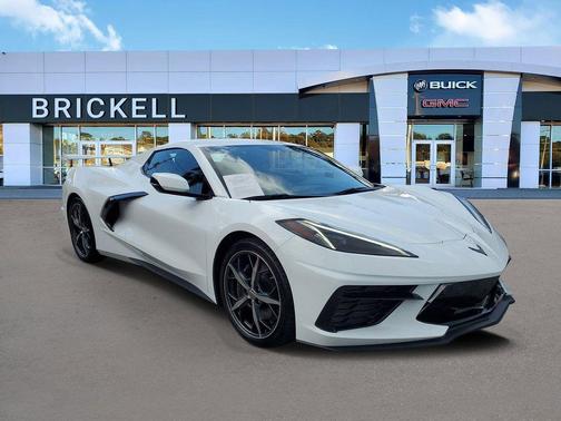 Arctic White 2023 Chevrolet Corvette Stingray w/3LT
