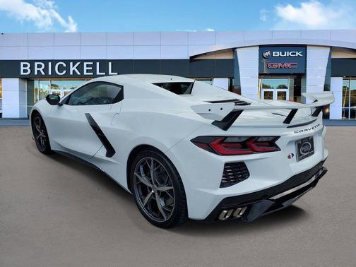 Arctic White 2023 Chevrolet Corvette Stingray w/3LT