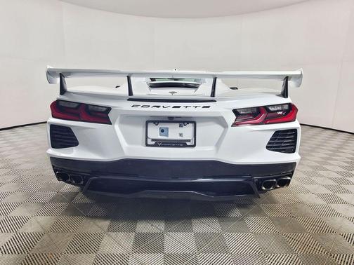 Arctic White 2023 Chevrolet Corvette Stingray w/3LT