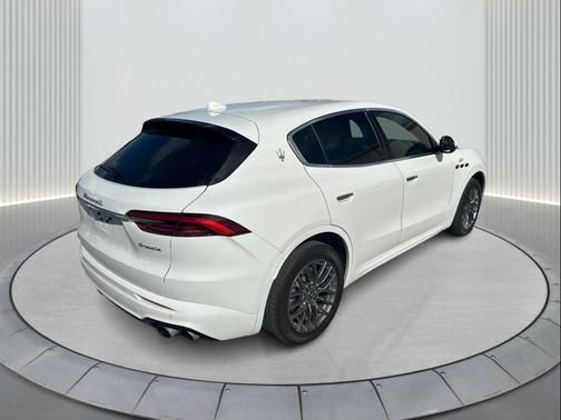 2024 Maserati Grecale GT