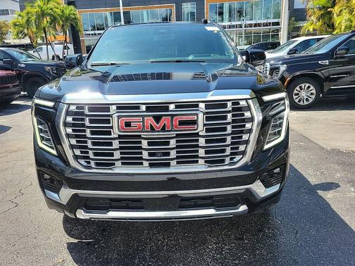 2025 GMC Yukon XL Denali