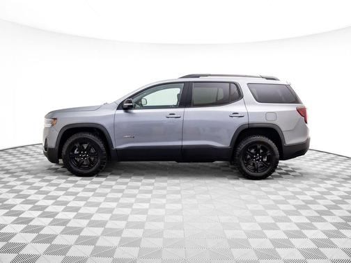 2023 GMC Acadia AWD AT4
