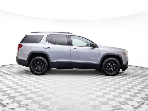 2023 GMC Acadia AWD AT4