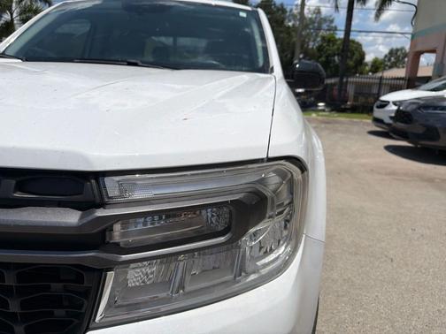 OXFORD WHITE 2024 Ford Maverick XLT