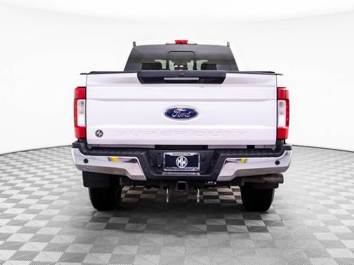 WHITE PLATINUM MET TRI-COAT 2019 Ford F-350 Lariat