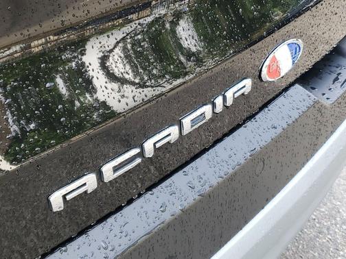 Ebony Twilight Metallic 2023 GMC Acadia FWD SLE