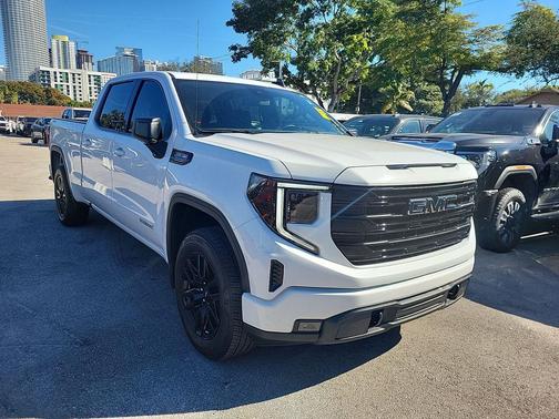 2024 GMC Sierra 1500 Elevation